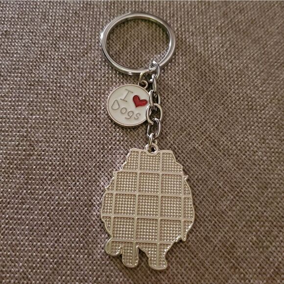 Pomeranian Dog Keychain - Picture 3 of 4